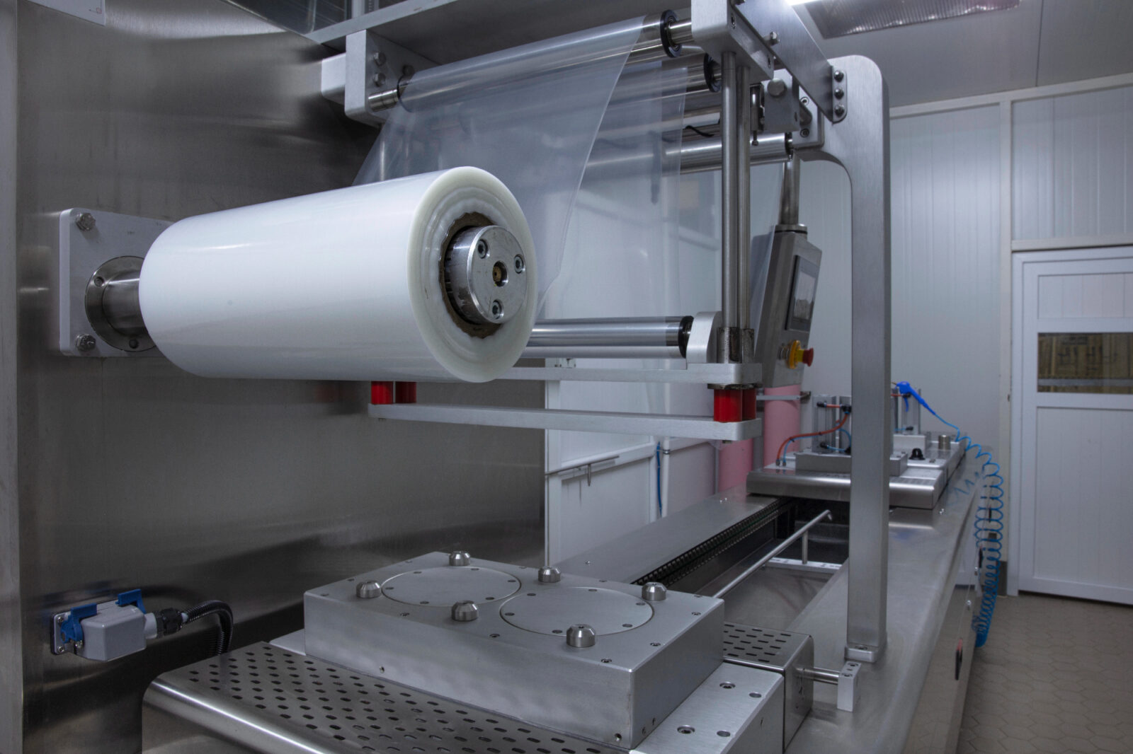 Stroji za pakiranje naredijo veliko na produktivnosti